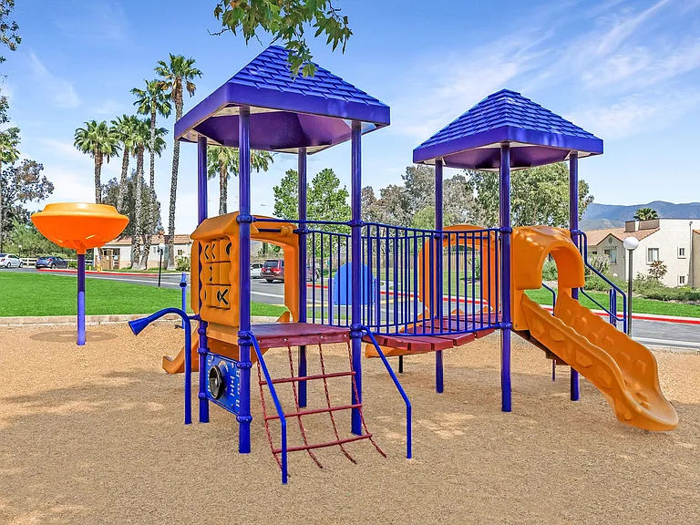Sand Canyon Villas & Townhomes — Photo 100