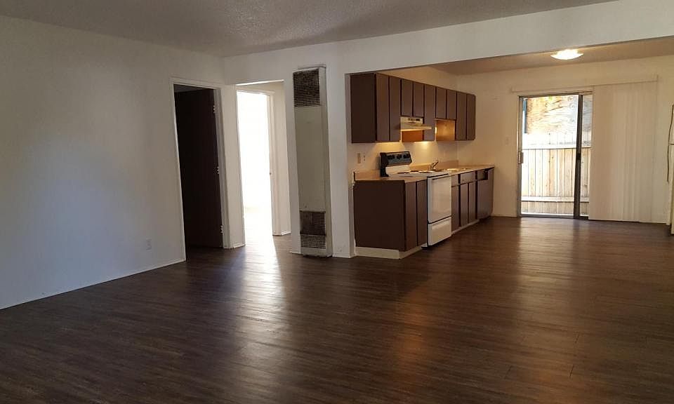 2nd image of 3591 Carlos Ln