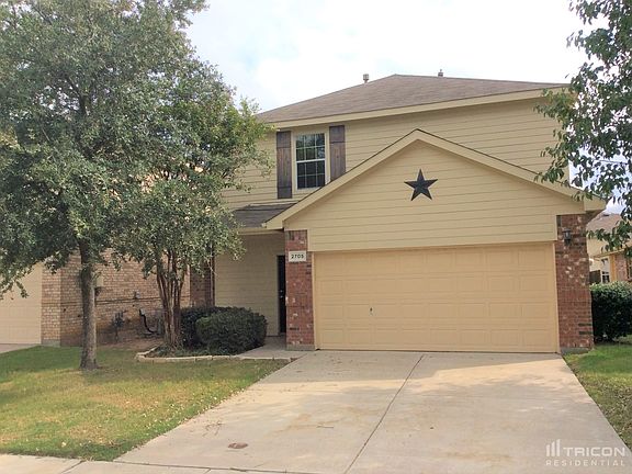 2nd image of 2705 Lynx Ln