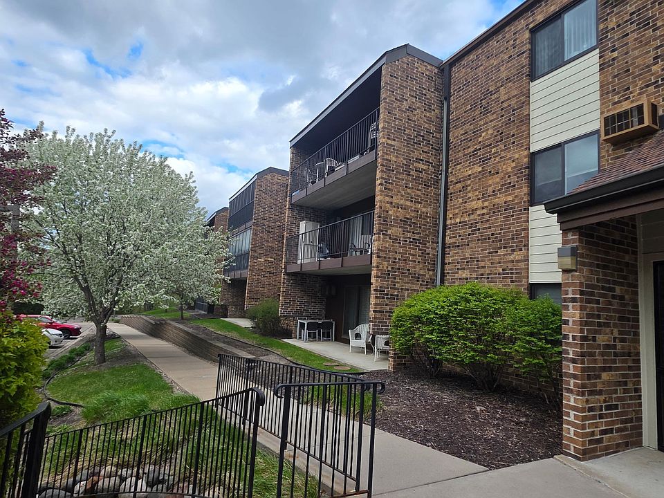 1st image of 35 Nathan Ln N APT 325