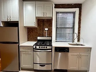 347 East 65th Street #4FW image 1 of 9