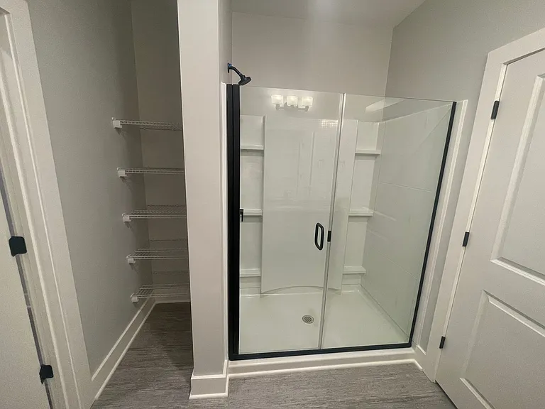 Franklin Forest New Construction 2 Bedrooms — Photo 27
