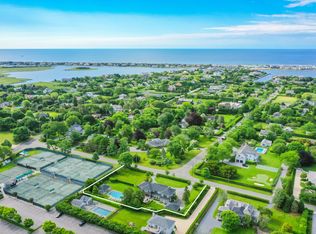 22 Oneck Rd, Westhampton Beach, NY 11978