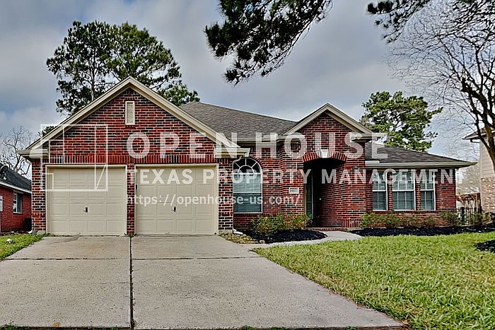 1st image of 18327 Bluewater Cove Dr