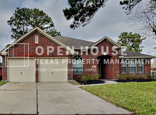 18327 Bluewater Cove Dr, Humble, TX 77346