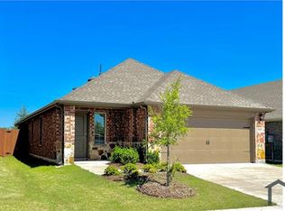 906 Ramble Rd, Lavon, TX 75166