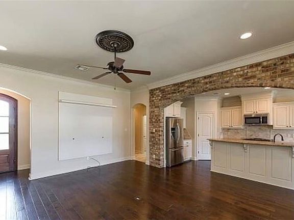 4th image of 6112 Kateland Cir