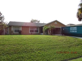 1726 SW Alberca Ln, Port Saint Lucie, FL 34953