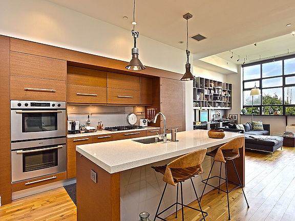 2nd image of 360 Furman St APT 212