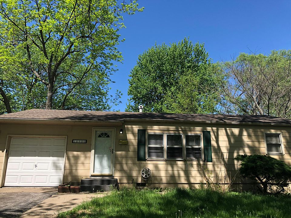 1st image of 10900 Cambridge Ave