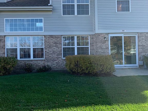 4th image of 166 Castlewood Ct
