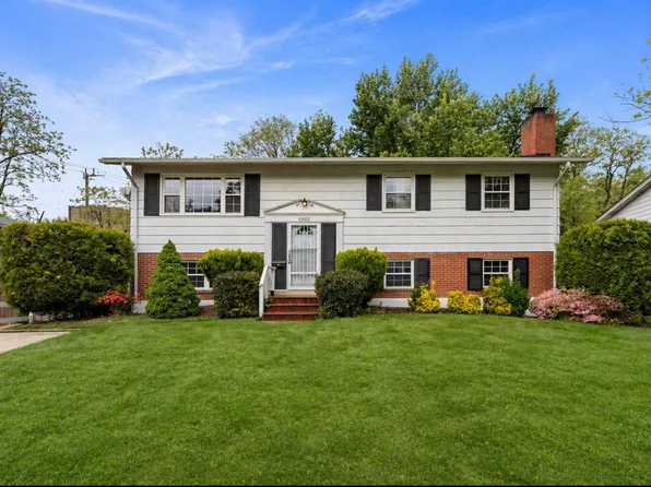 5002 Paducah Rd, College Park, MD 20740