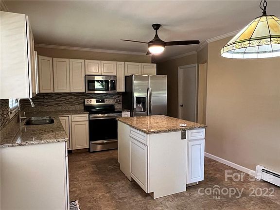 3rd image of 113 Wildwood Loop