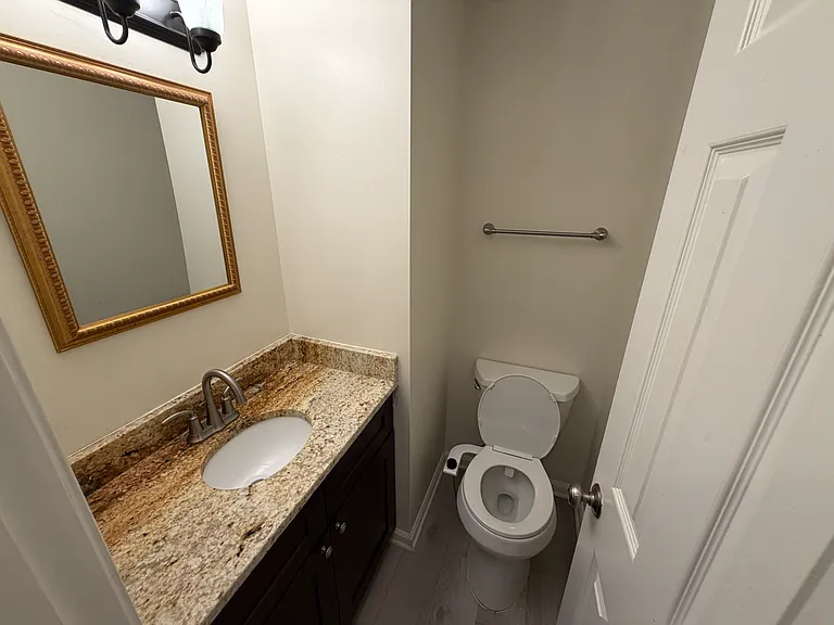 6012 Loganwood Dr — Photo 11