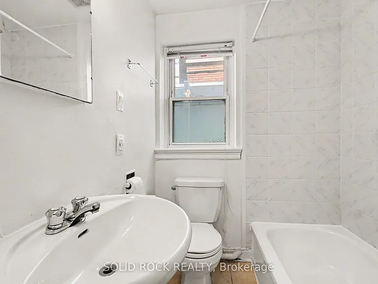 726 Edison Ave #2 — Photo 11