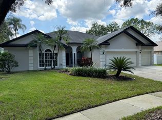17311 Lockwood Ridge Dr, Tampa, FL 33647