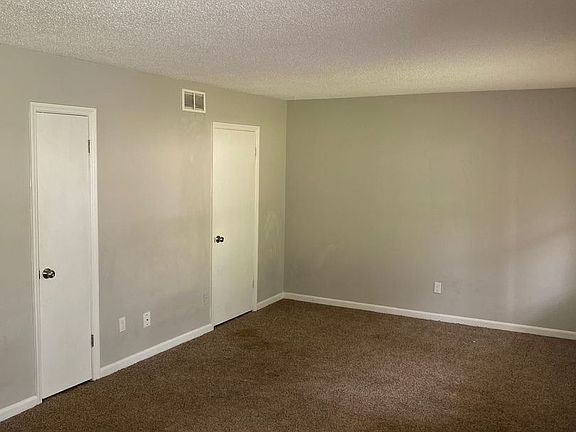 3rd image of 1402 Ascent Trl NW APT A