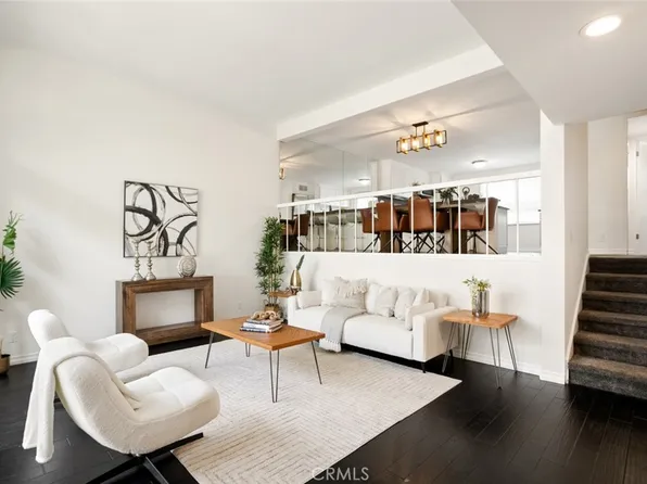 4405 W Sarah St, Burbank, CA 91505