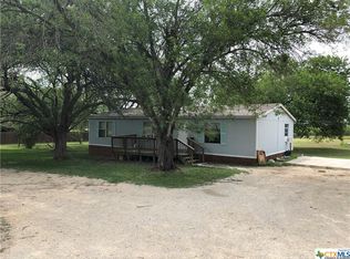 2512 Weil Rd, Marion, TX 78124