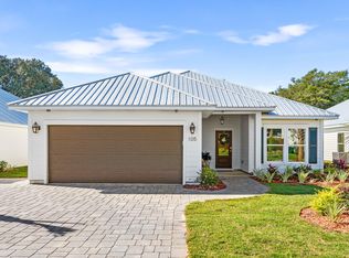 105 Fletcher Way, Destin, FL 32541