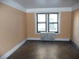 Sold by Felipe Pedraza, LREB