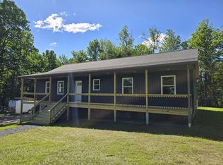 5 Holly Ln, Cornville, ME 04976