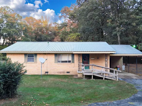 6738 Sorrells Rd, Pine Bluff, AR 71603
