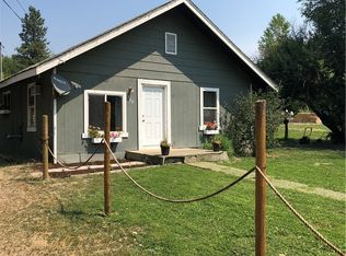 761 Loomis Oroville Rd #4, Tonasket, WA 98855