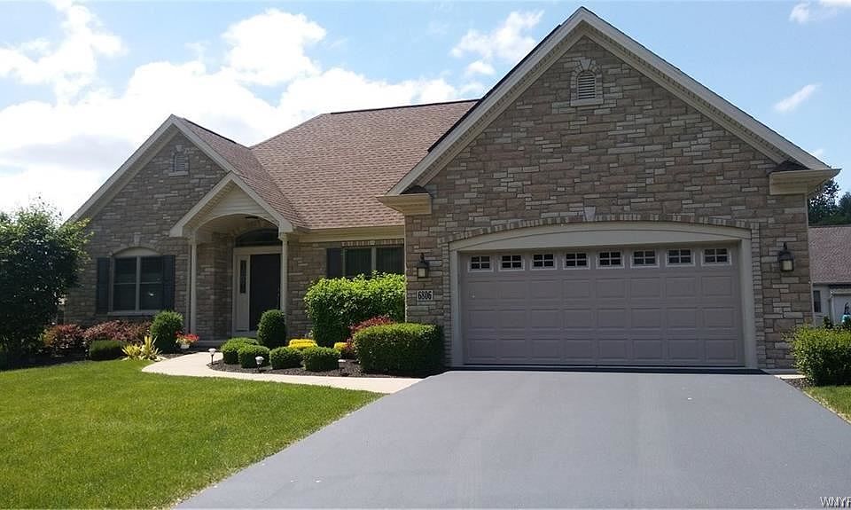 1st image of 6806 Ava Ln