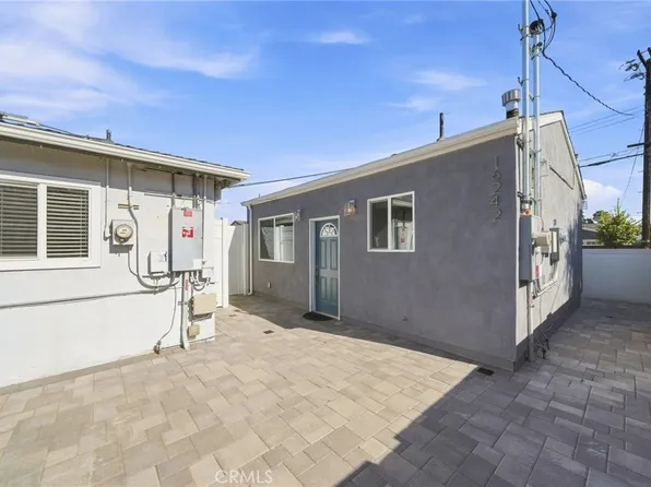 16242 Londelius St, North Hills, CA 91343