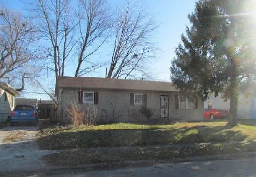 2757 Dietz St photo 1