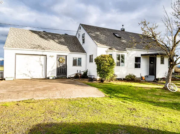 31161 Priceboro Dr, Harrisburg, OR 97446