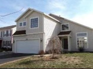 2706 Stonebridge Dr, Plainfield, IL 60586