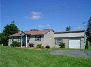 4093 Nelson Rd, Cazenovia, NY 13035