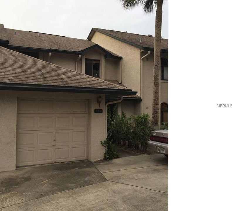 1st image of 155 Crown Point Cir #155