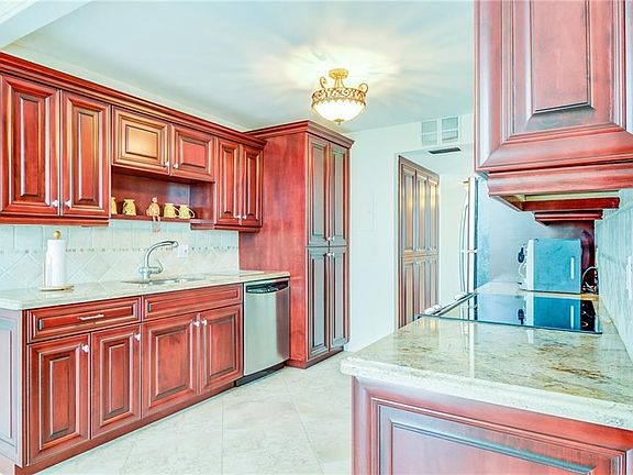2nd image of 2200 S Ocean Blvd APT 501