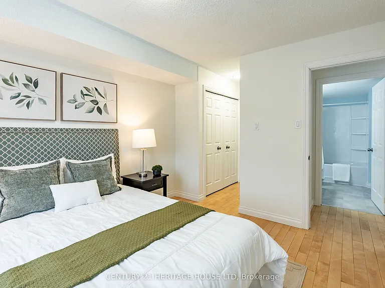 15 Hofstetter Ave #208 — Photo 13