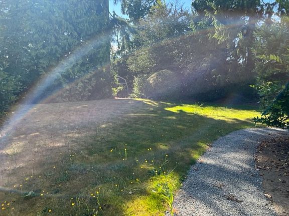 5th image of 2515 Melvin Ave