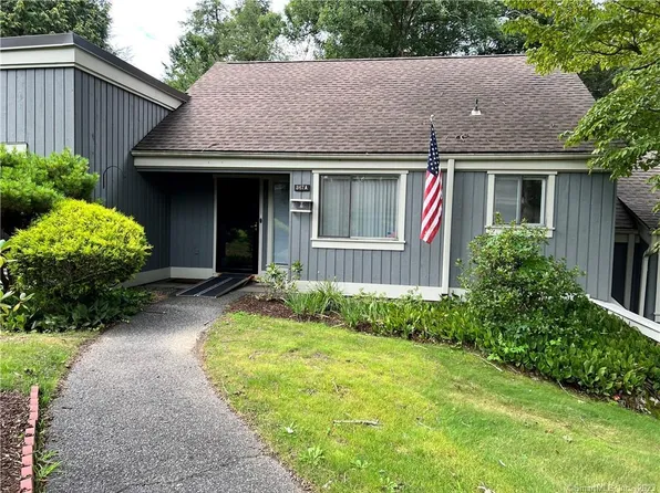 367 Heritage Village #A, Southbury, CT 06488