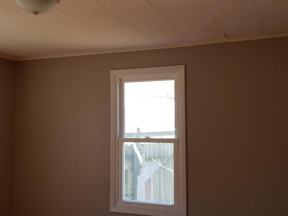 1st image of 1310 E Napier Ave