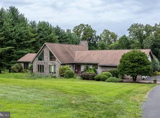 841 Cadmus Rd, Pottstown, PA 19465