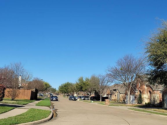 5th image of 6503 Holly Crest Ln
