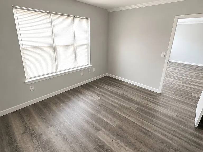 144 Fair St #405 — Photo 9