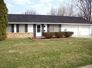 805 Holiday Dr, Danville, IL