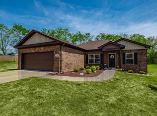 5242 McKinnley Dr, Chapel Hill, TN 37034