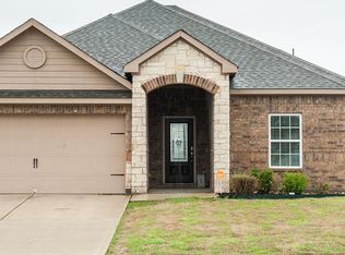 31 Pleasant Valley, Sanger, TX 76266