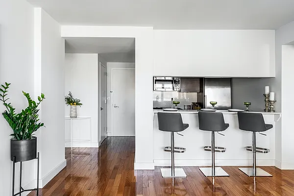 Rented by Brookfield (Funnel) | media 37