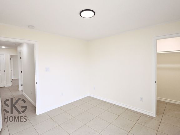 3rd image of 5713 Gillian Dr