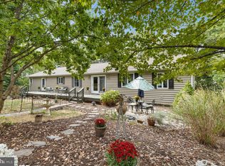 2891 Saumsville Rd, Maurertown, VA 22644