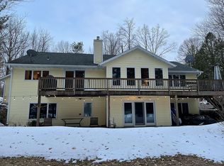 10567 E Rost Lake Rd, Coleman, WI 54112